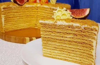 Медовик классический